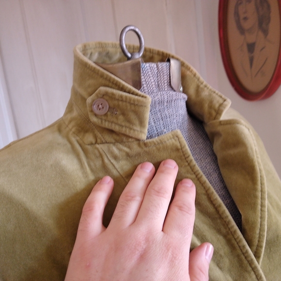 J. CREW Green Velvet Jacket - Picture 2 of 11